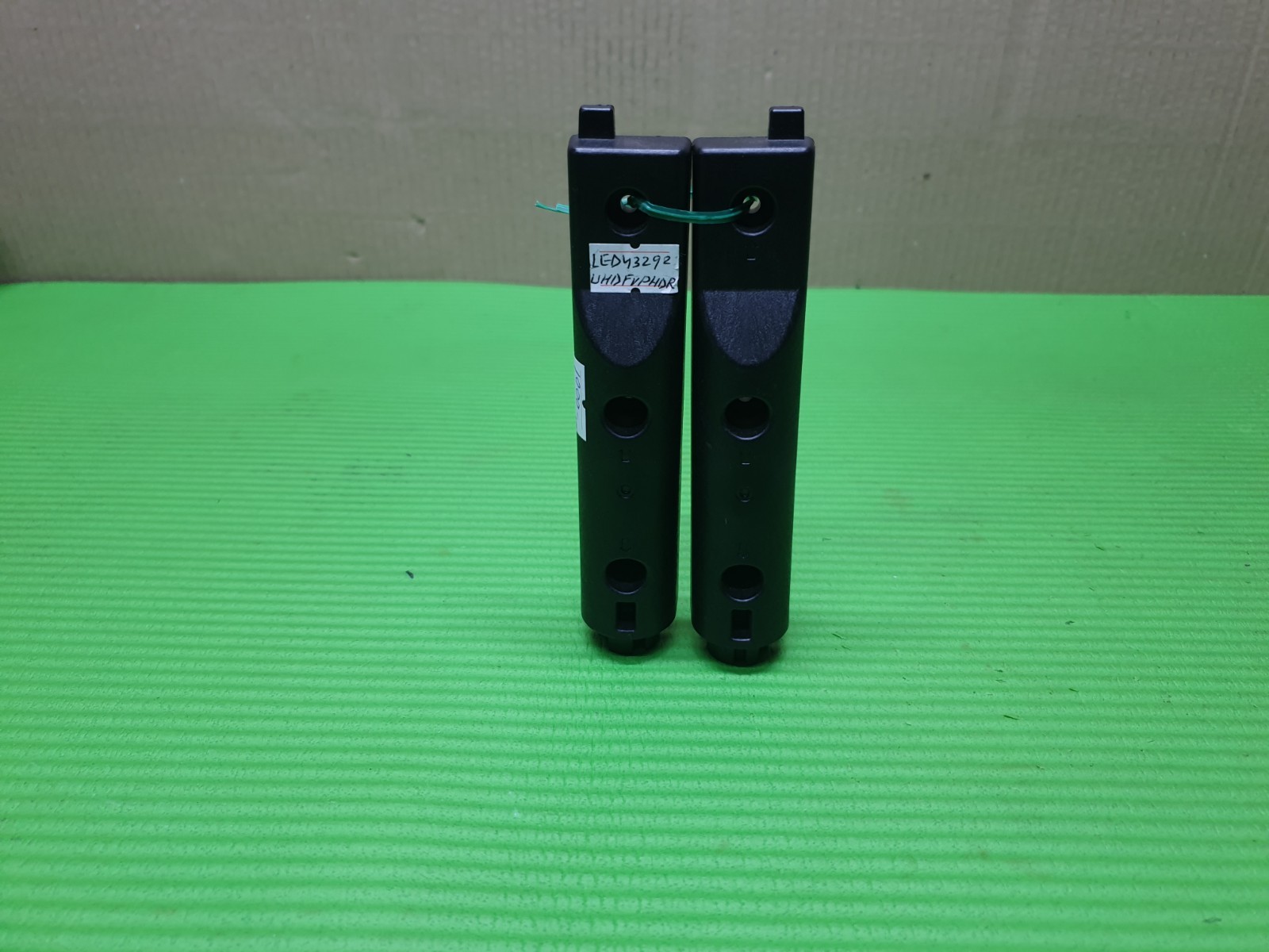 PEDESTAL STAND LEFT & RIGHT LEGS POLES ONLY FOR LT-43C880 LT-43C860 LED TV - Image 5