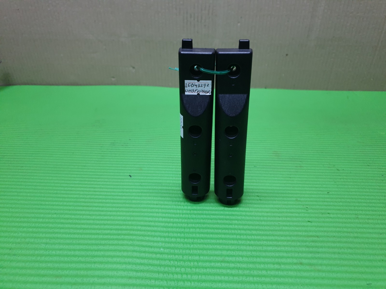 PEDESTAL STAND LEFT & RIGHT LEGS POLES ONLY FOR LT-43C880 LT-43C860 LED TV - Image 6