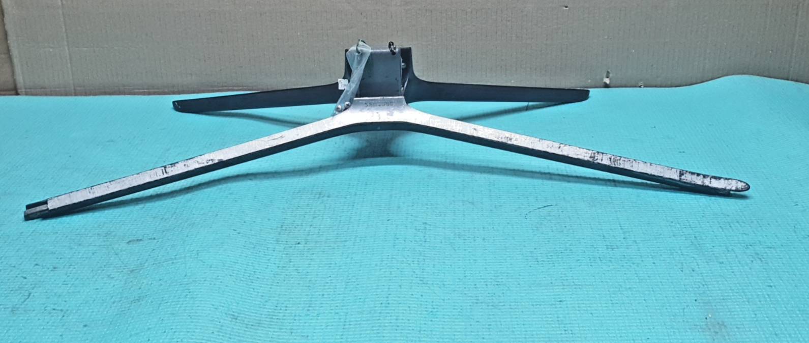 TABLETOP BASE STAND SAMSUNG UE49M5602AK UE49M5502AK UE49M5600AK 49" TV + SCREWS - Image 2