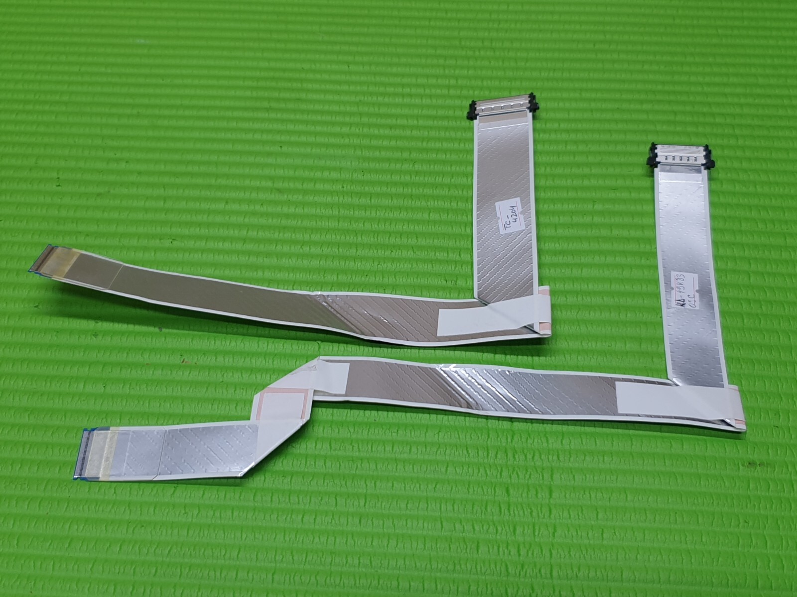 FLAT RIBBON CABLE FROM TCON LVDS BOARD TO MAIN BOARD FOR SONY KD-49X8309C 49" TV
