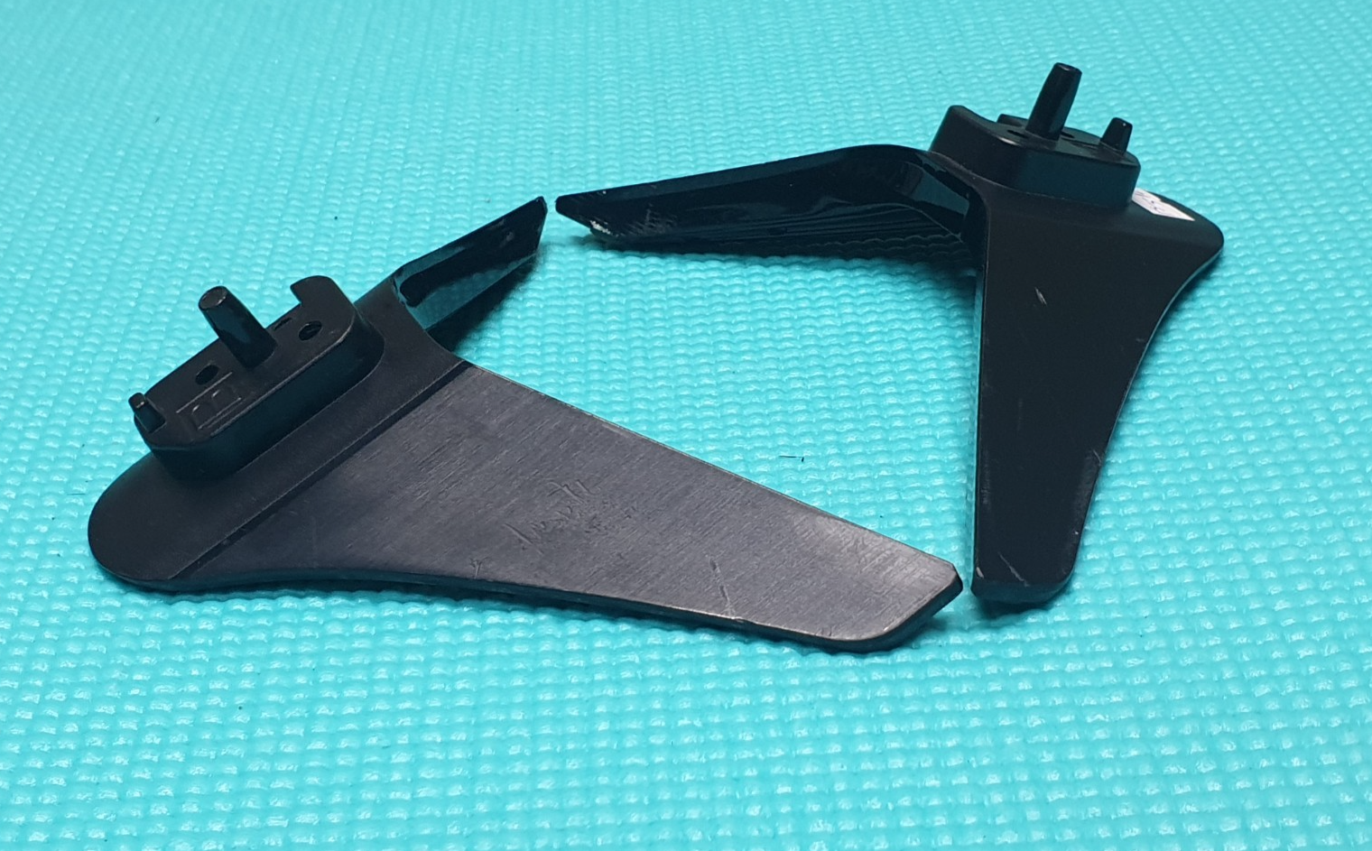 TABLETOP STAND BASE LEGS FOR LG 32LH604T 32LH530V TV + SCREWS MAM641255 32LH60 - Image 2