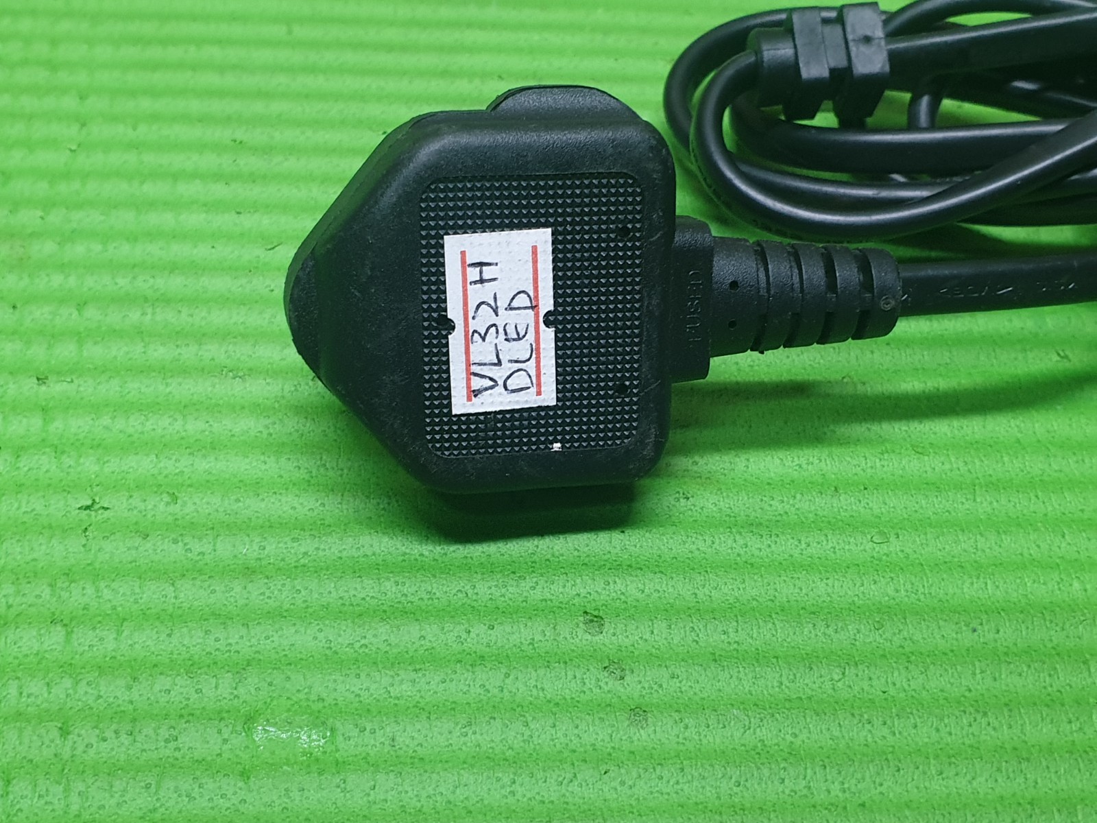 UK 3 PIN AC POWER CABLE CORD LEAD FOR VL32HDLED 32PHT4503 SE32H003UK TV 15CM - Image 3