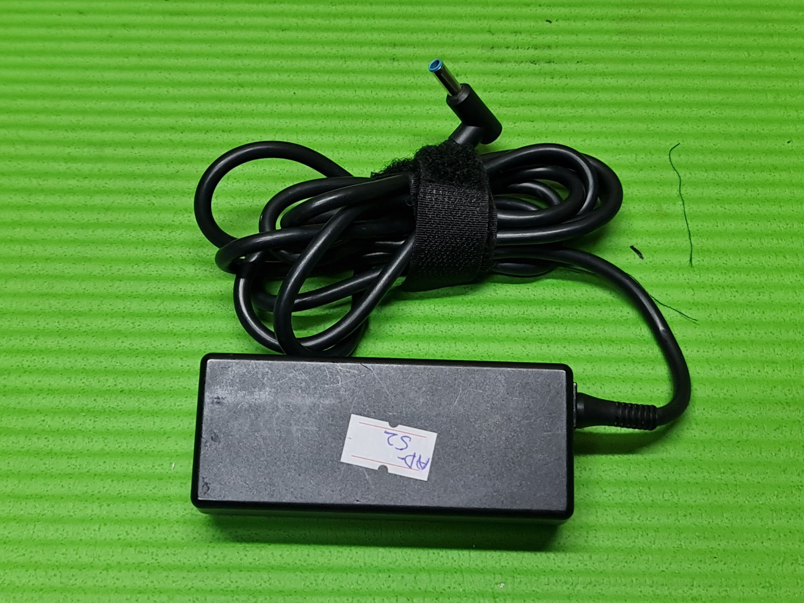 ORIGINAL GENUINE AC POWER SUPPLY CHARGER ADAPTER ROUND PIN 19.5V 2.31A 45W HP - Image 4