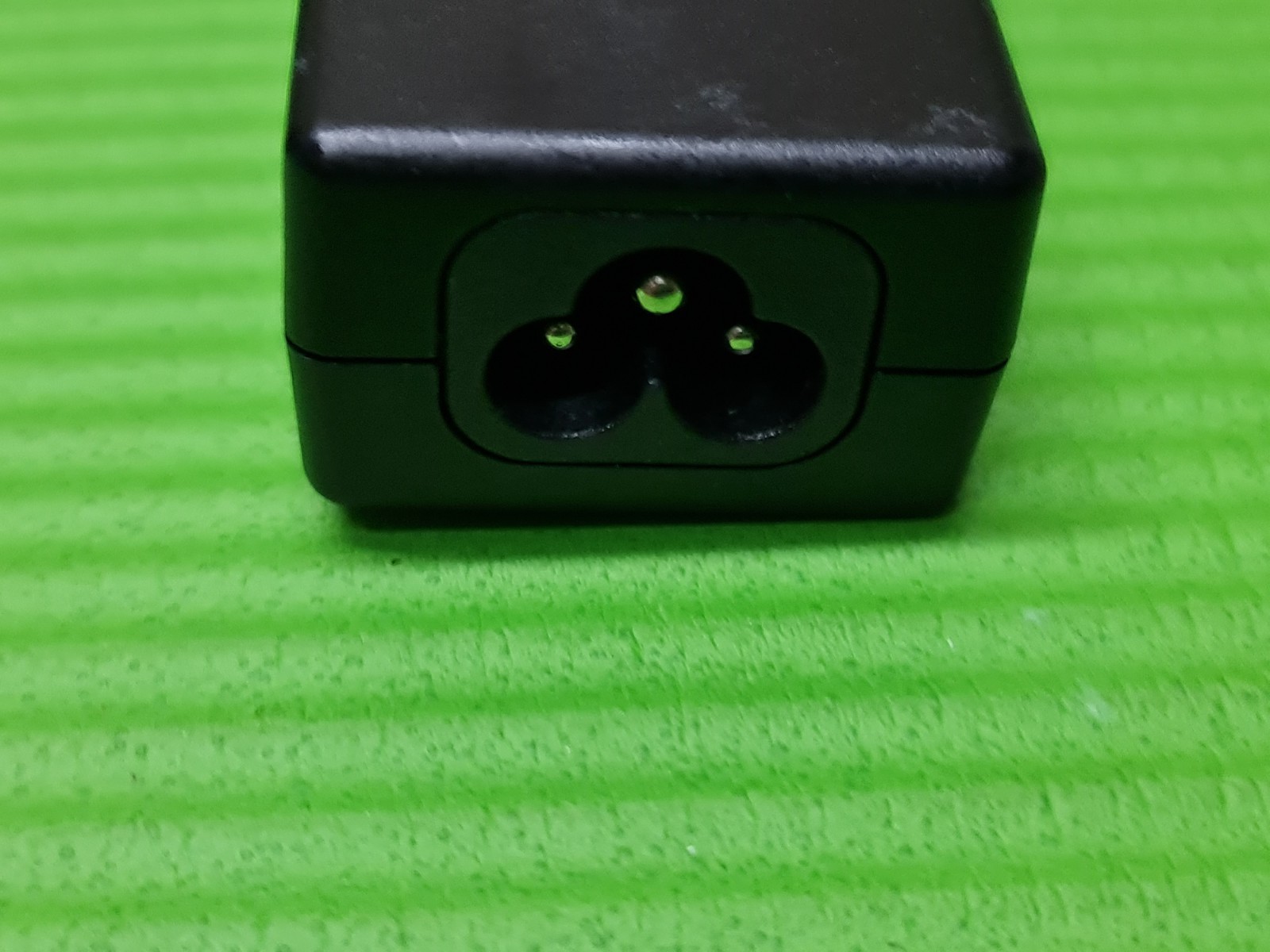 ORIGINAL GENUINE AC POWER SUPPLY CHARGER ADAPTER ROUND PIN 19.5V 2.31A 45W HP - Image 5