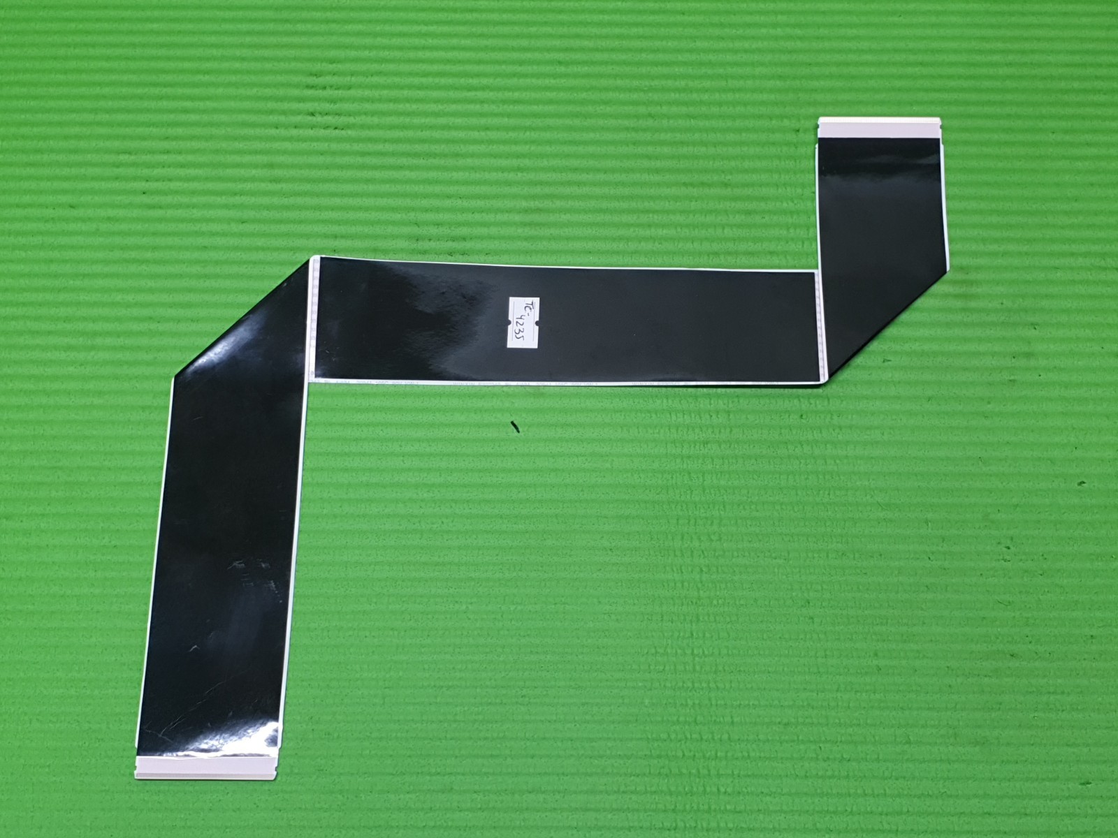 FLAT RIBBON CABLE FROM TCON LVDS BOARD TO MAIN BOARD FOR UE55DU7100K BN96-58785A - Image 2