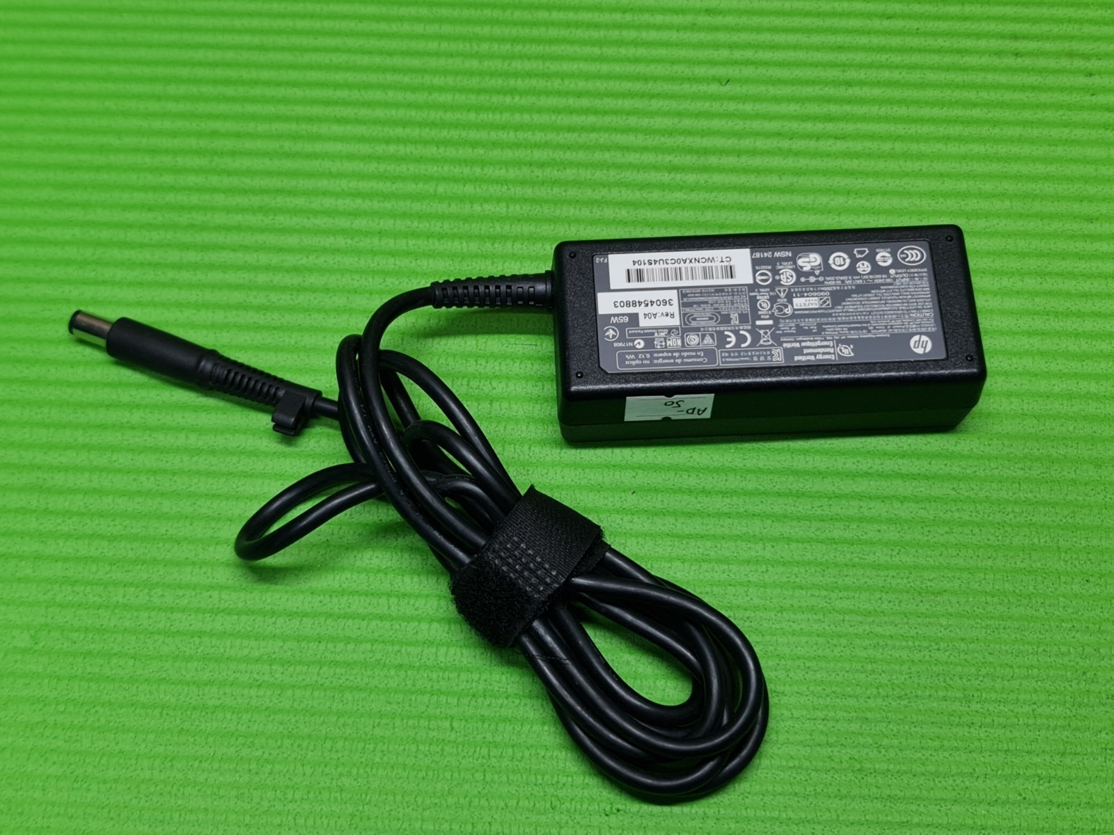ORIGINAL GENUINE AC POWER SUPPLY CHARGER ADAPTER ROUND PIN HP 65W 19.5V 3.33A - Image 3