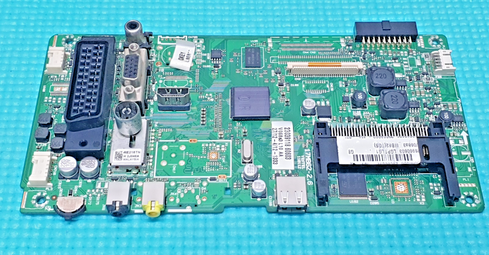 MAIN AV BOARD MB TOSHIBA 22DL712B TV VESTEL 17MB62-2.6 23039118 SCREEN:LM215WF4