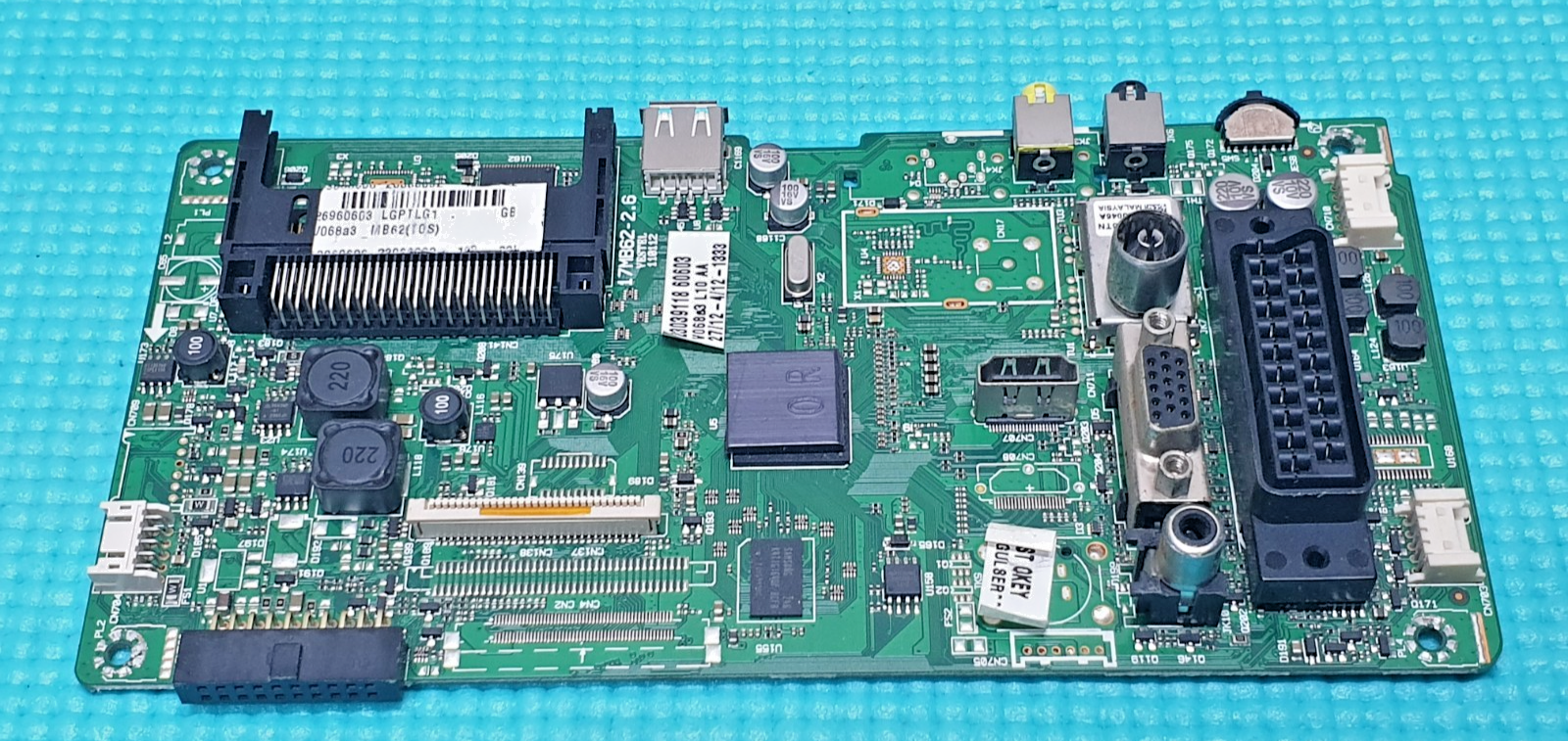 MAIN AV BOARD MB TOSHIBA 22DL712B TV VESTEL 17MB62-2.6 23039118 SCREEN:LM215WF4 - Image 2