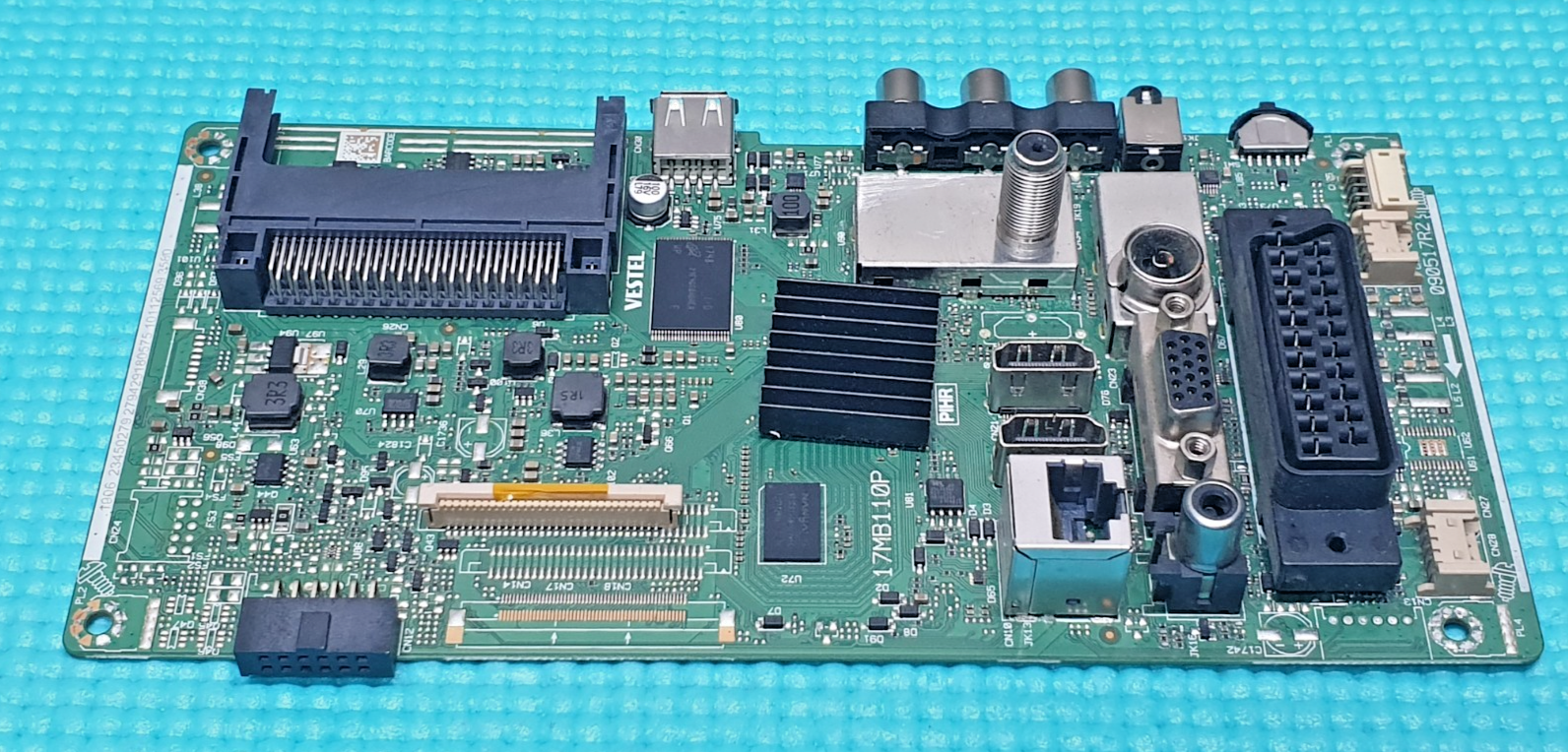 MAIN AV BOARD MB ORIGNAL TOSHIBA 24SW763DB TV 17MB110 23450279 SCREEN:V236BJ1