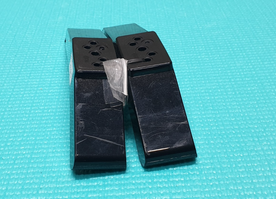 COMPLETE ORIGINAL BASE STAND FEET LEGS FOR 32LV2E63DB 32" TV + SCREWS 23866861 - Image 4