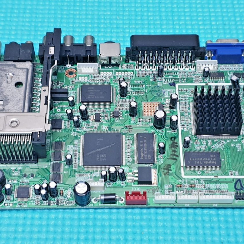 MAIN AV BOARD MB MARKS AND SPENCERS MS2251F001 LCD TV B.LT715A SCREEN:M220Z1