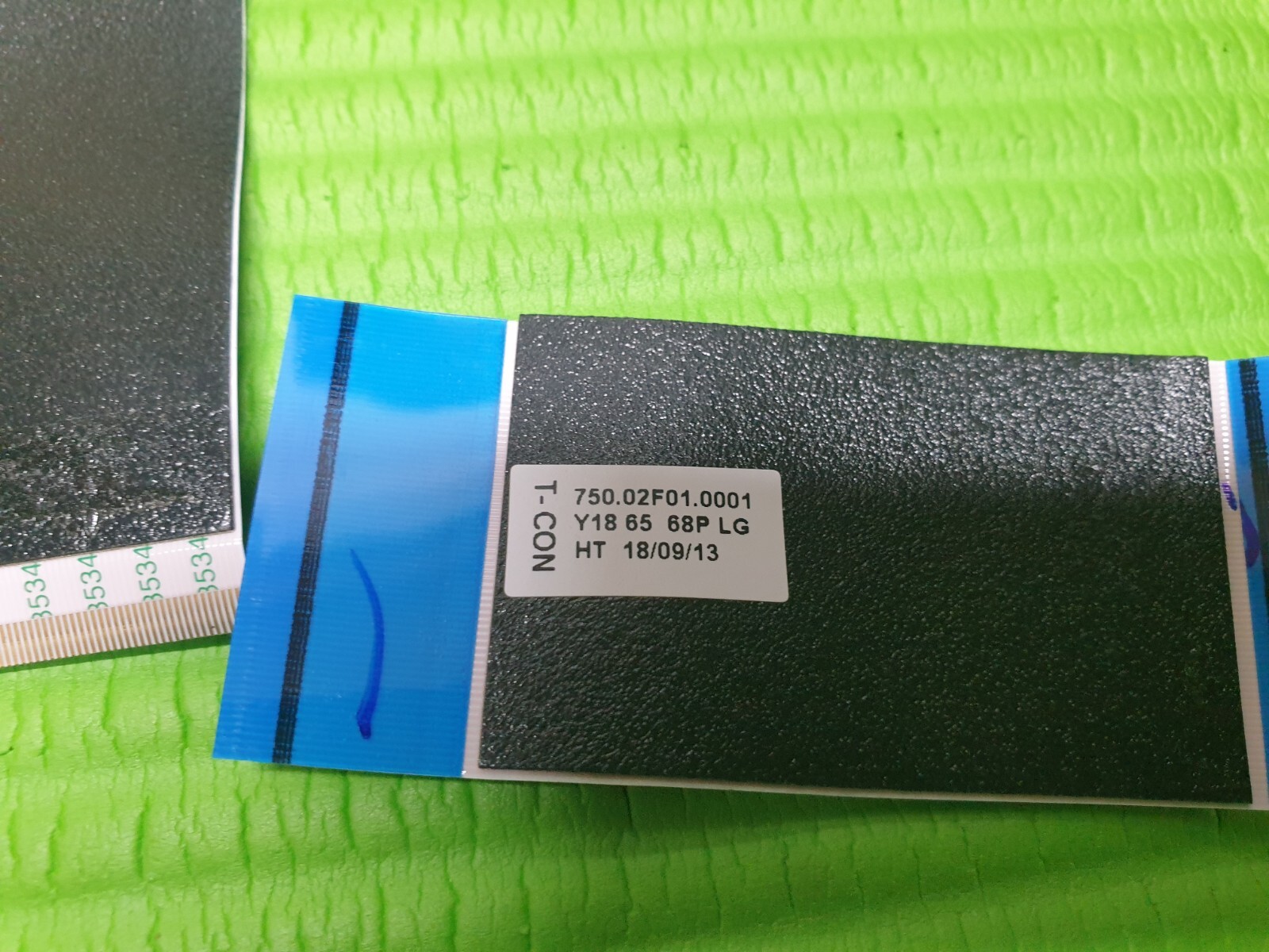 FLAT RIBBON CABLE FROM TCON LVDS BOARD TO SCREEN FR SONY KD-65XE8796 65" LED TV - Image 2