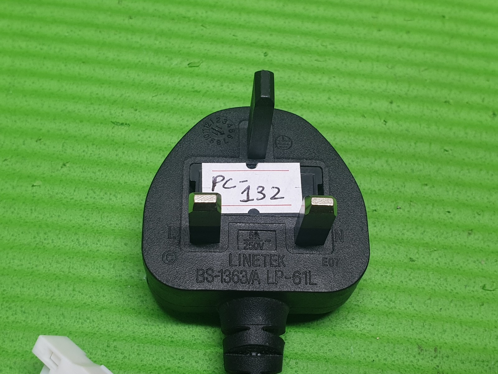 UK 3 PIN AC POWER CABLE CORD LEAD FOR PANASONIC TX-L32X10BA TX-50DX750B TV 11CM - Image 4