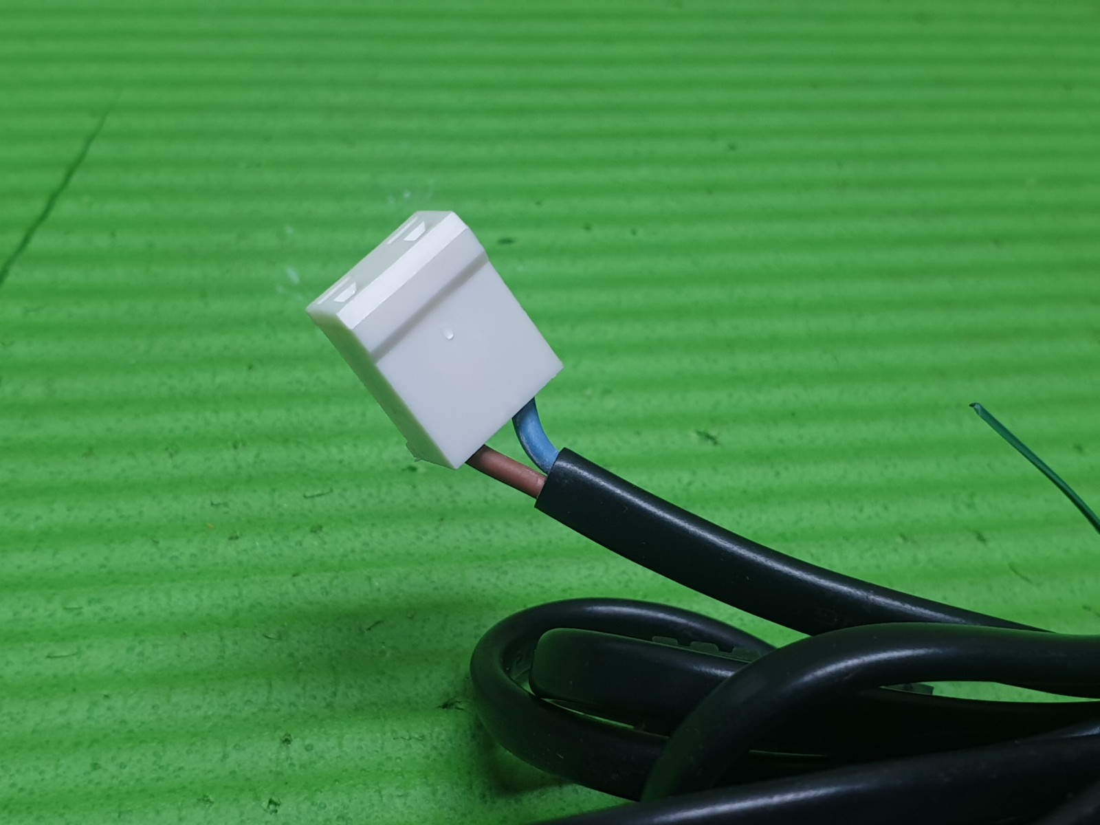 UK 3 PIN AC POWER CABLE CORD LEAD FR PANASONIC TX-L26X20B TX-L42D26BA TV 25CM - Image 5