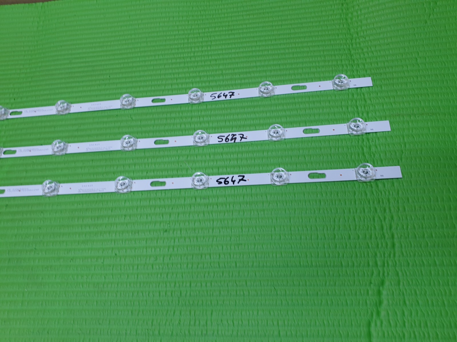 FULL LED BACK LIGHT ARRAY SET SAMSUNG UE50AU7100K TV CRH-P50S6303003120A5-REV1.5 - Image 2