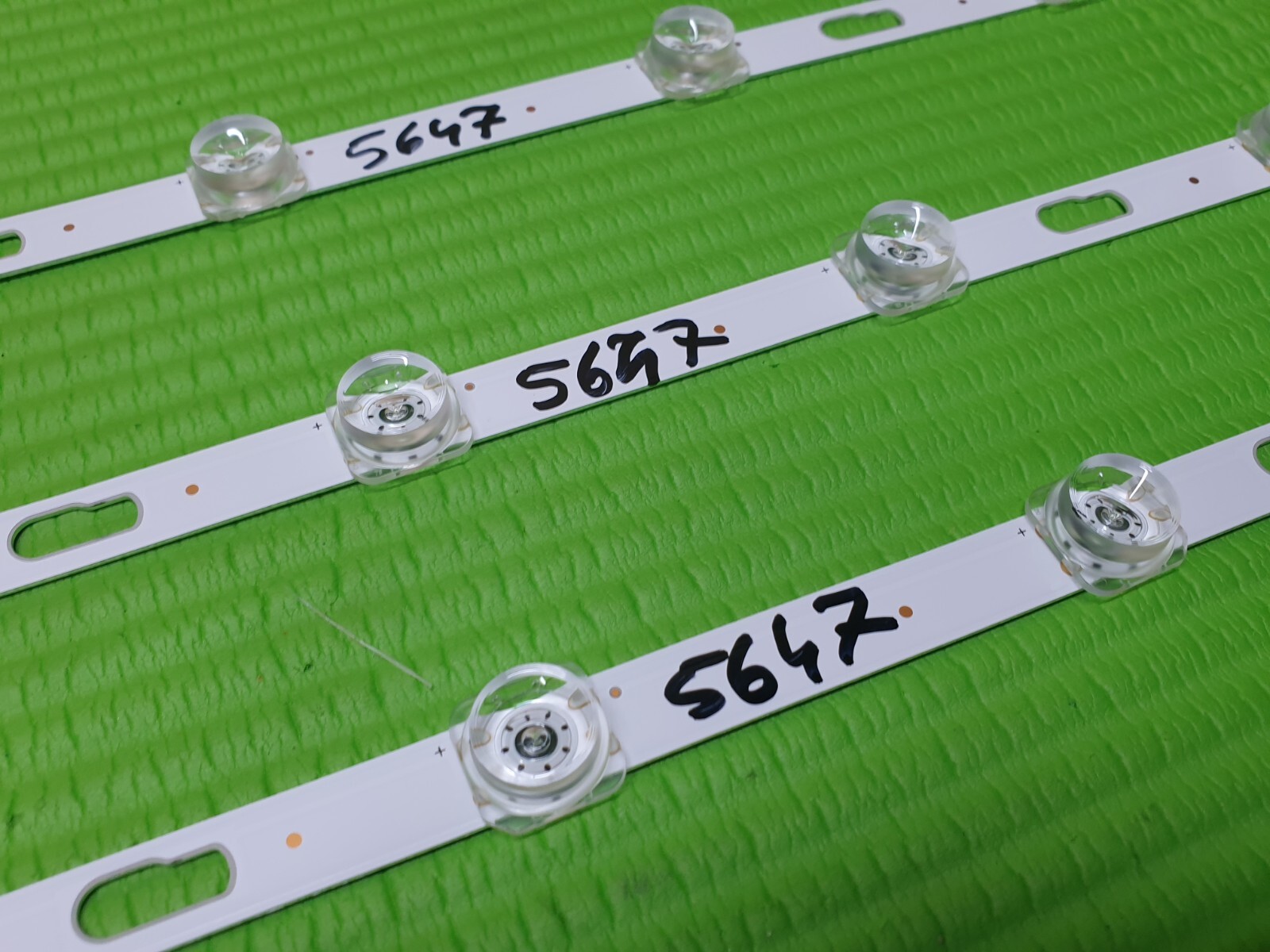 FULL LED BACK LIGHT ARRAY SET SAMSUNG UE50AU7100K TV CRH-P50S6303003120A5-REV1.5 - Image 6
