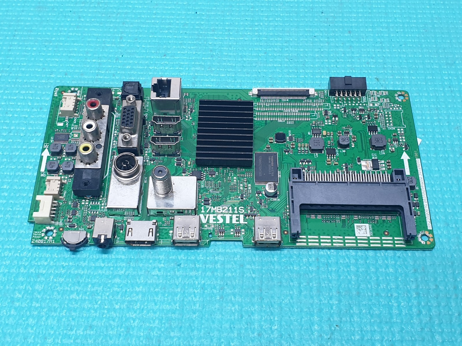 MAIN AV BOARD MB TOSHIBA 39L3863DB TV VESTEL 17MB211S 23590610 SCREEN:T390HV06