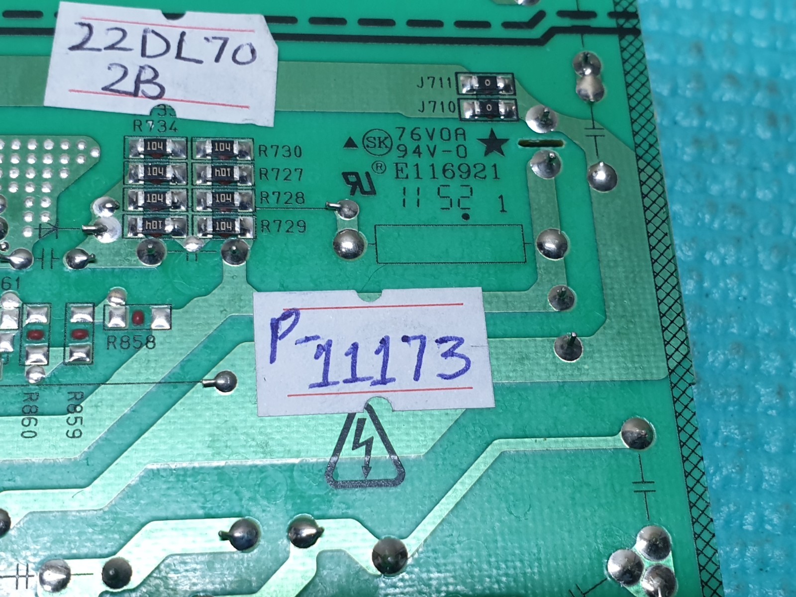 POWER SUPPLY PSU TOSHIBA 22DL702B 22" LED TV VESTEL 17PW80 V2 040511 23023938 - Image 4
