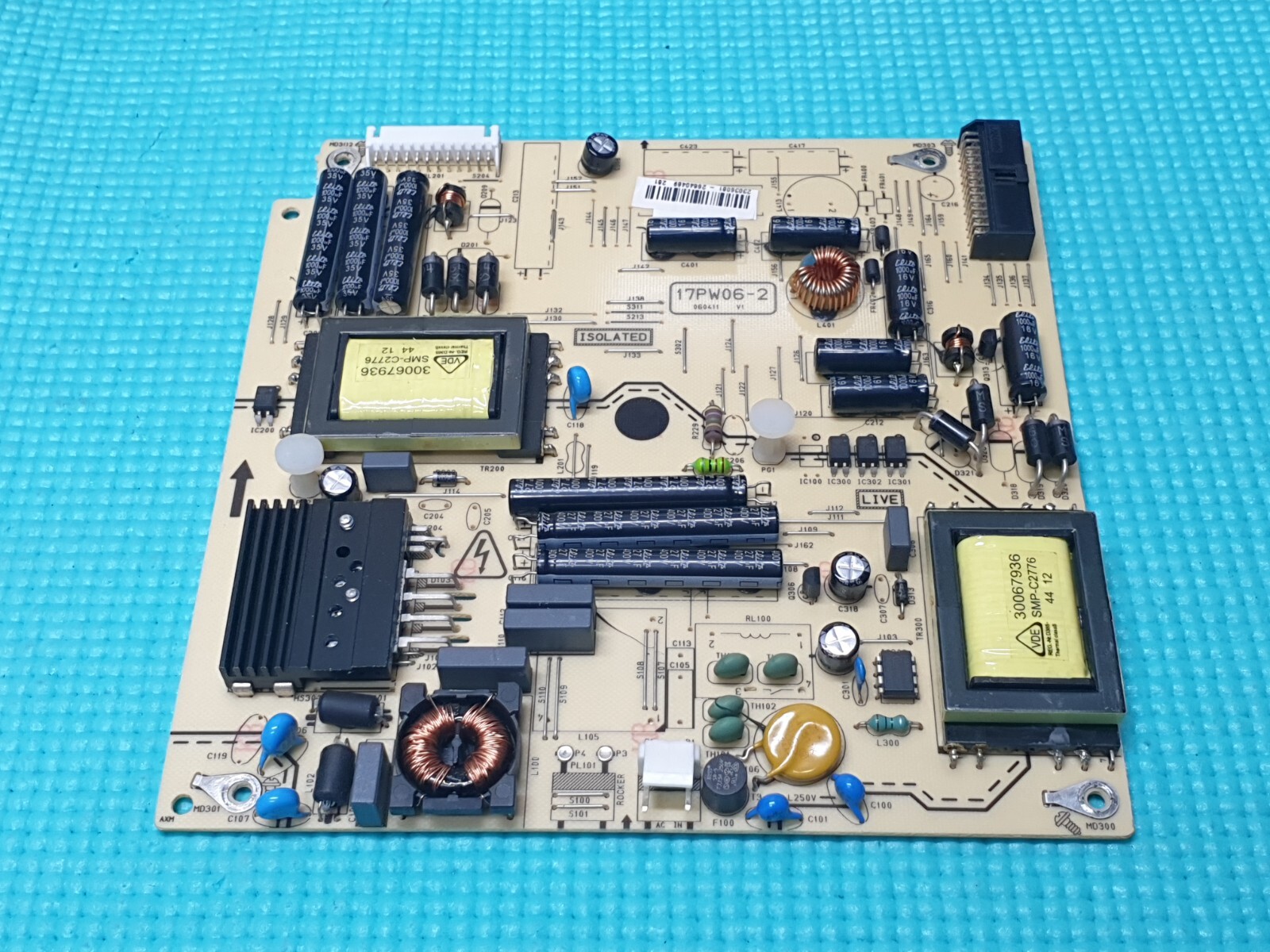 POWER SUPPLY PSU HITACHI L26VGO7U 26" LCD TV 17PW06-2 060411 V1 23036081
