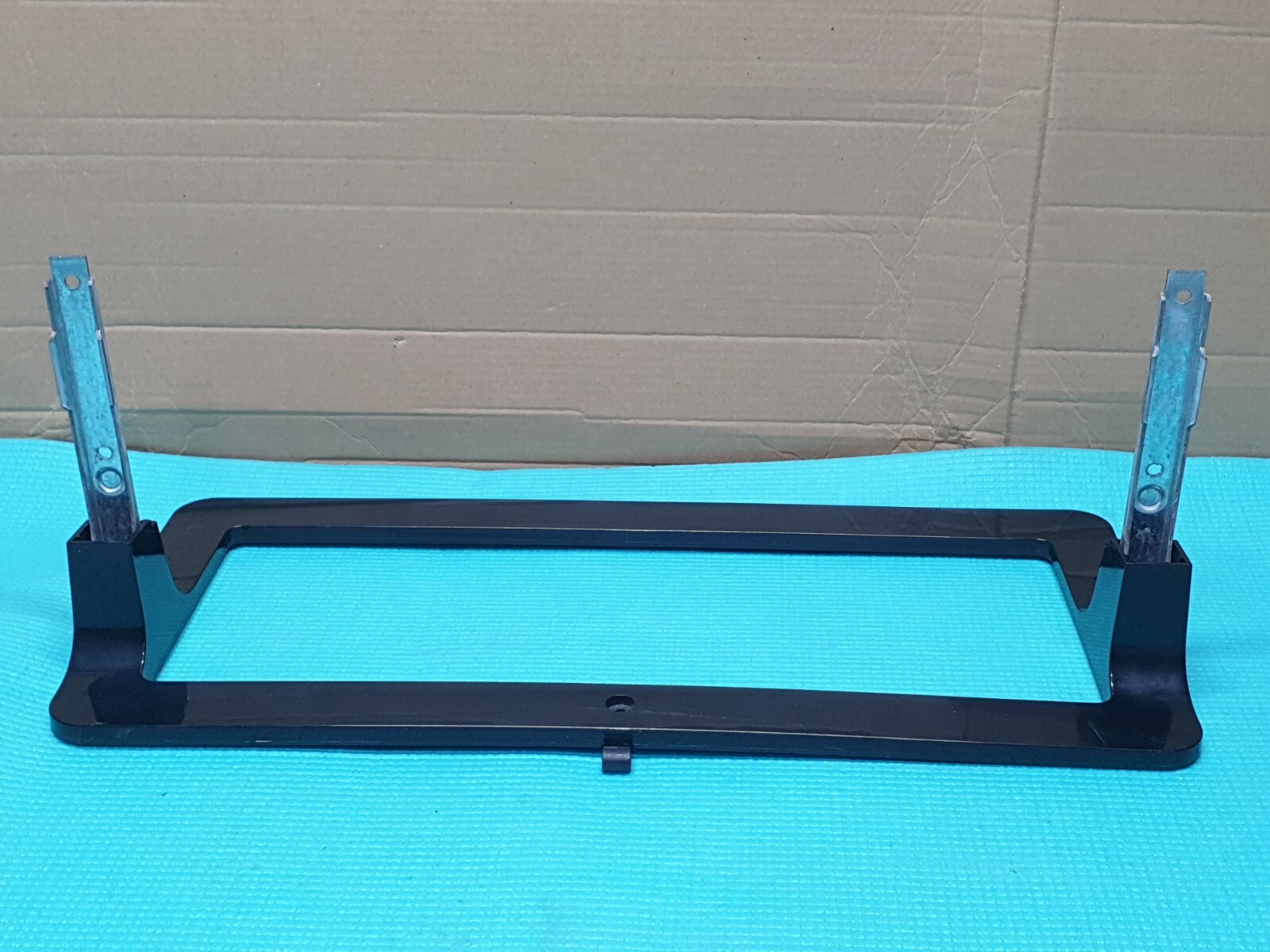 TABLETOP BASE STAND FOR TOSHIBA 32D1533D 32D1533DB 32W1533DB 32" LED + SCREWS - Image 5