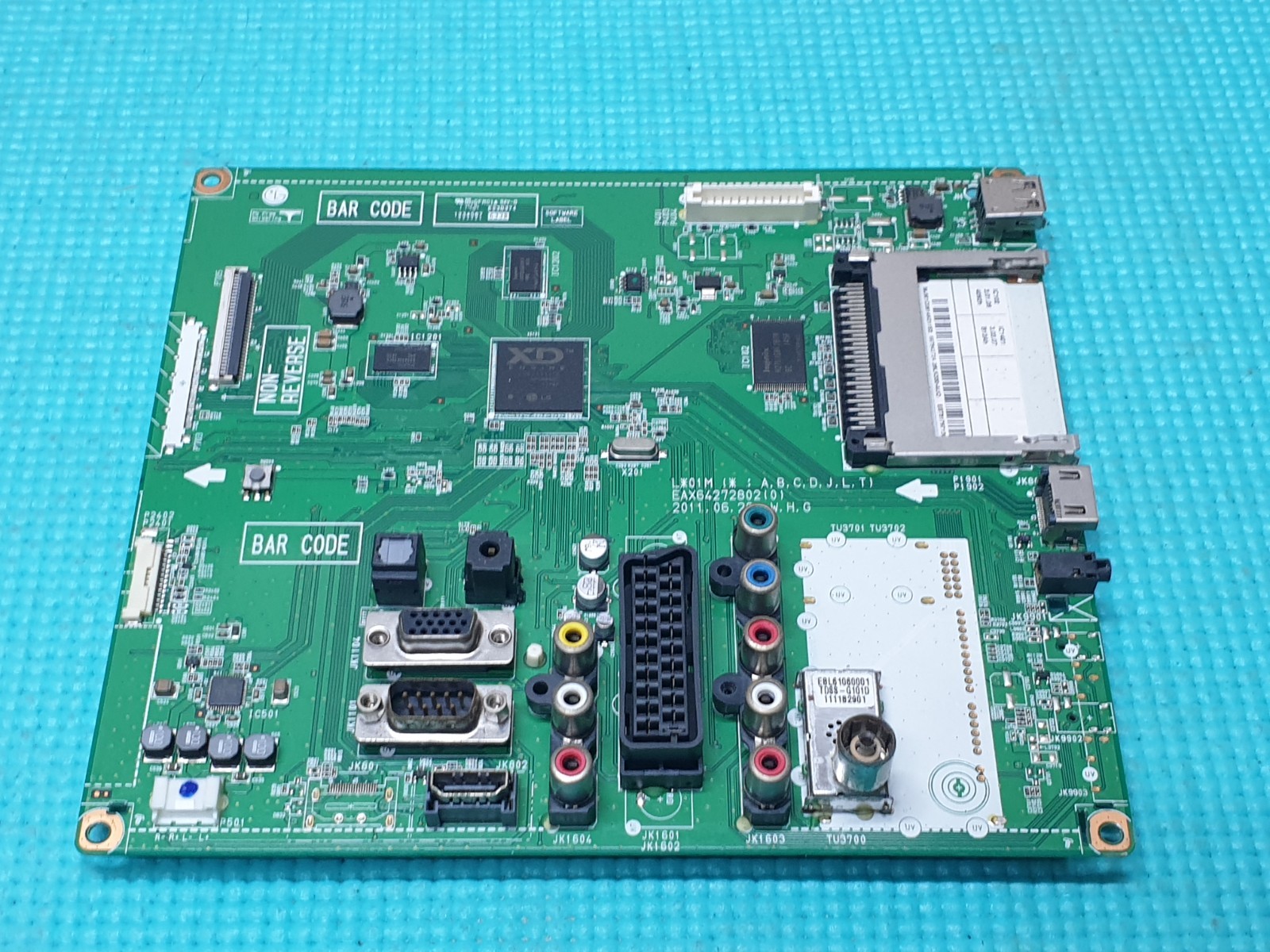 MAIN AV BOARD MB LG 26LK330 26" TV EAX64272802(0) EBT61797136 SCREEN:T260XW04