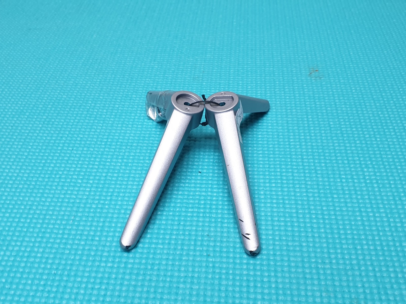 FEET STAND WITH SCREWS FOR JVC LT-32C700A LT-32C700B LT-32C700(B) LED TV GREY