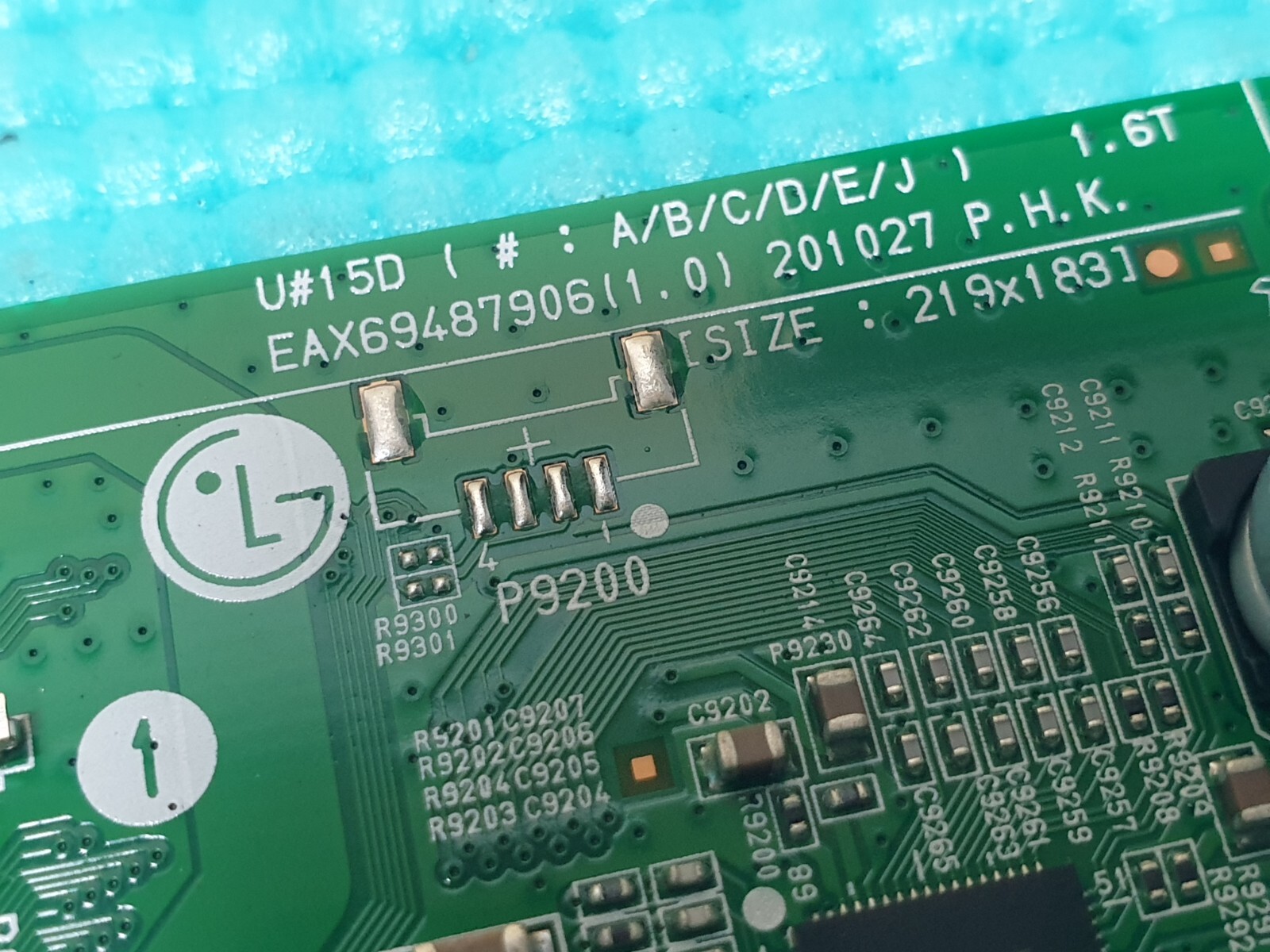 MAIN BOARD MB LG 70UP77006LB TV EAX69487906(1.0) EBT66679502 SCREEN:JR695R3HD87 - Image 2