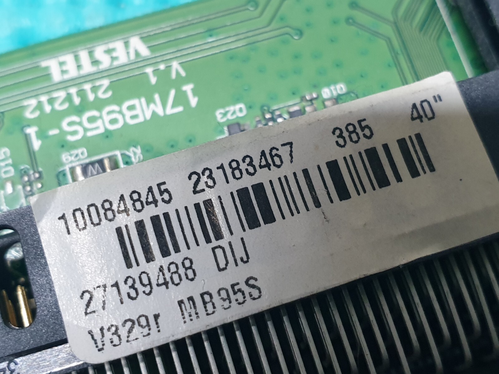MAIN BOARD MB BUSH LED40127FHDCNTD 40" TV 17MB85S-1 23183467 SCREEN:LSC400HM06 - Image 3