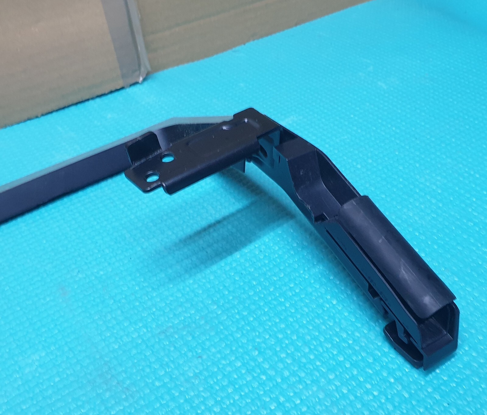 TABLETOP BASE STAND FOR SONY KD-43XE8005 KD-43XE8077 KDL-43XE8396 TV + SCREWS - Image 4