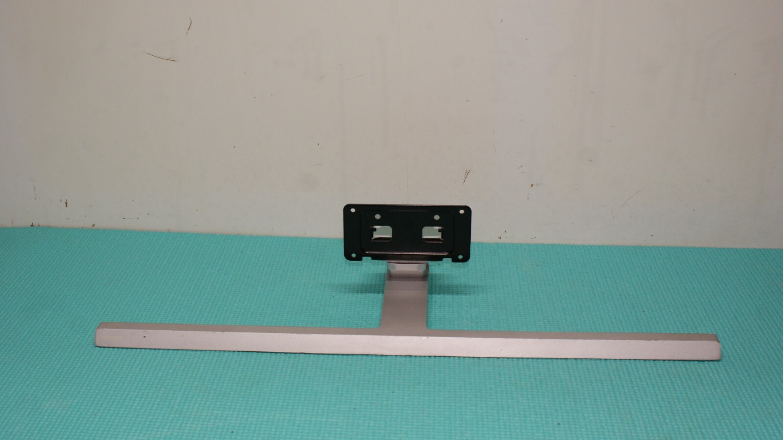 TABLETOP BASE STAND PHILIPS 43PUS6814/12 43PUS8505/12 43PUS7334/12 TV + SCREWS