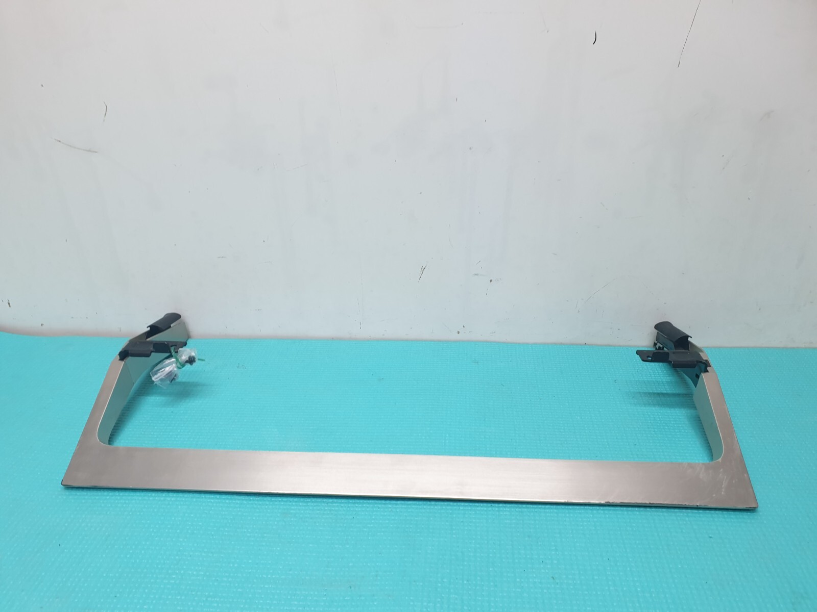 TABLETOP BASE STAND FOR SONY KD-49XE8004 KD-49XE8005 KD-49XE7002 TV + SCREWS S