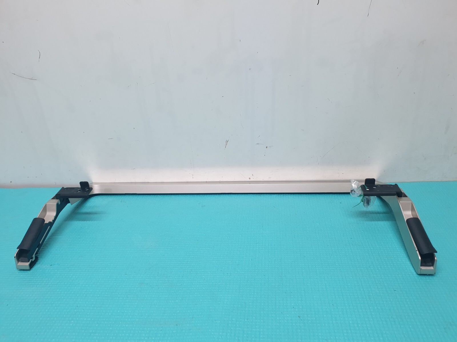 TABLETOP BASE STAND FOR SONY KD-49XE8004 KD-49XE8005 KD-49XE7002 TV + SCREWS S - Image 3