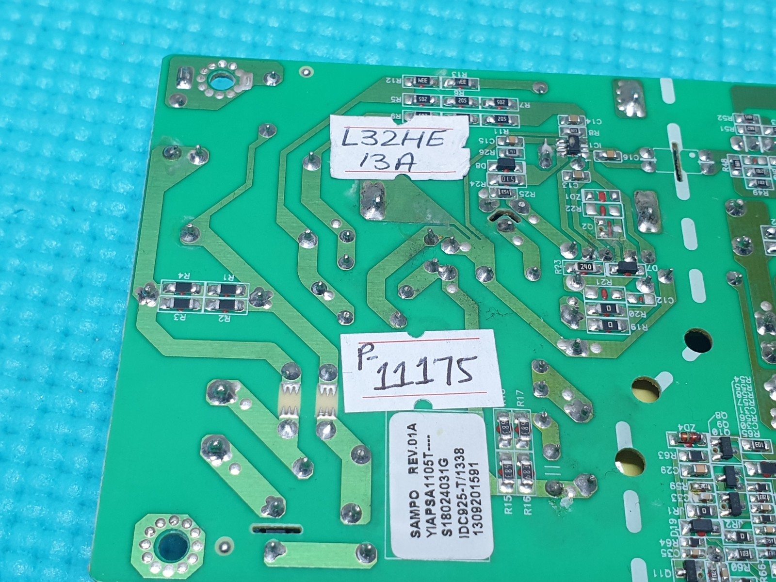 POWER SUPPLY PSU LOGIK L32HED13A TV YPWBG1198PTG REV:01A E181900(C) Y1AP3A1105T - Image 10