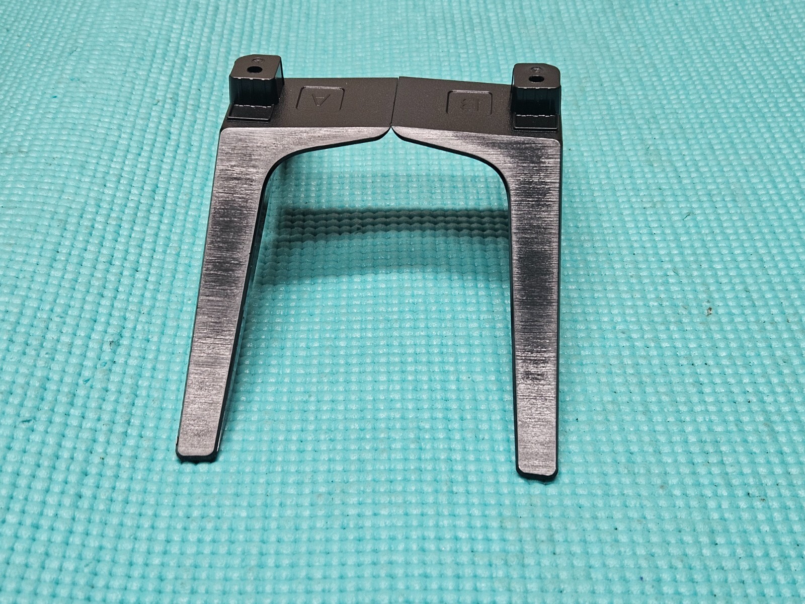 TABLETOP STAND BASE LEGS LG 43UJ630V 43UK6300PLB 43LJ5500 43UK6500 TV + SCREWS - Image 2
