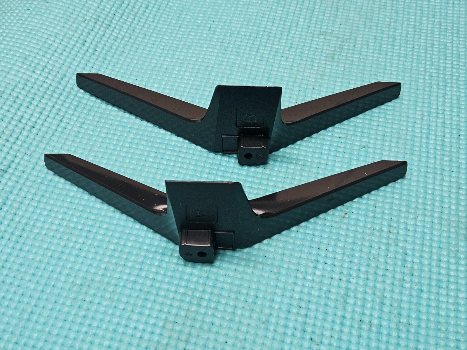 TABLETOP STAND BASE LEGS LG 43UJ630V 43UK6300PLB 43LJ5500 43UK6500 TV + SCREWS - Image 8