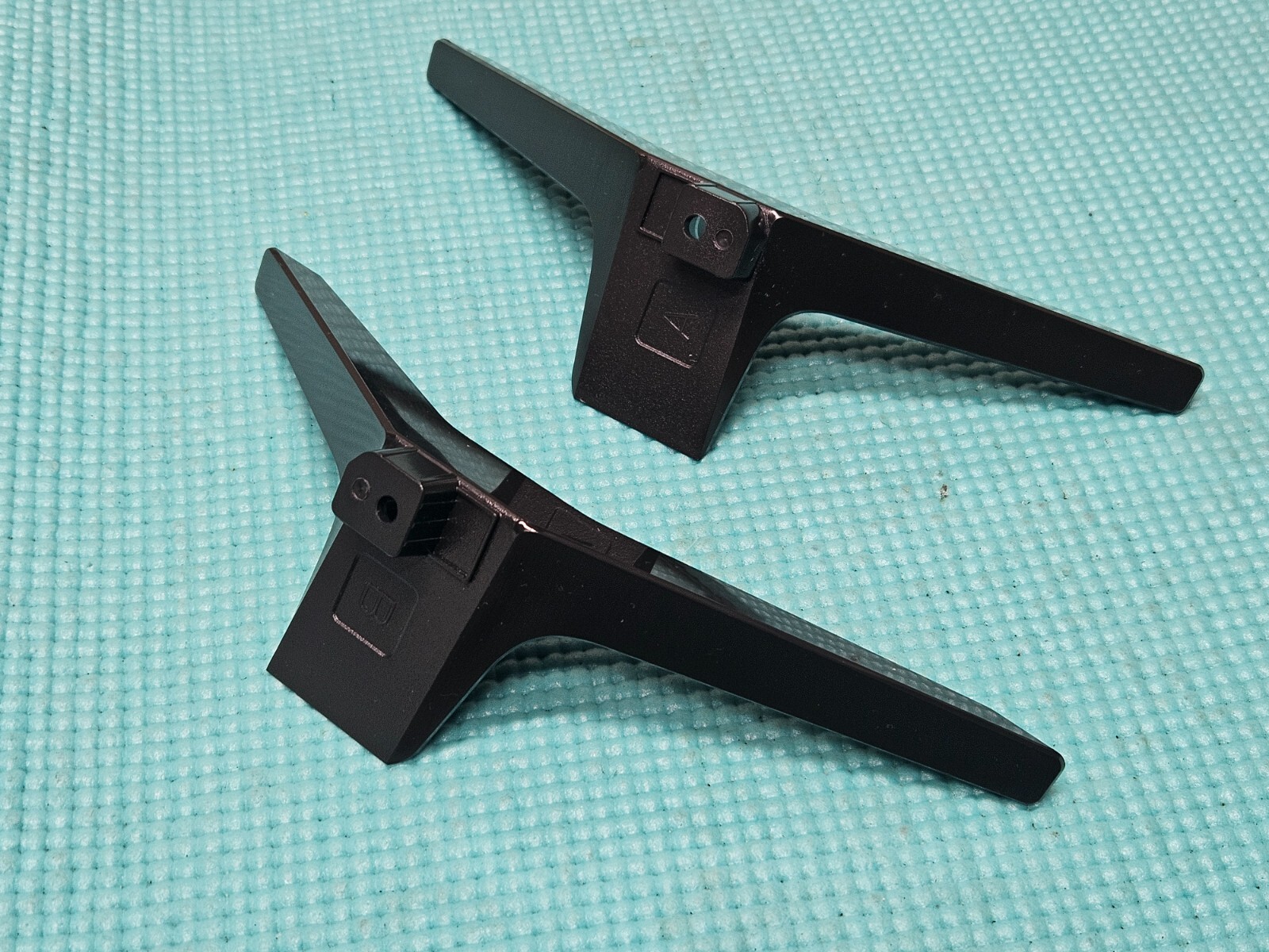 TABLETOP STAND BASE LEGS LG 43UJ630V 43UK6300PLB 43LJ5500 43UK6500 TV + SCREWS - Image 10