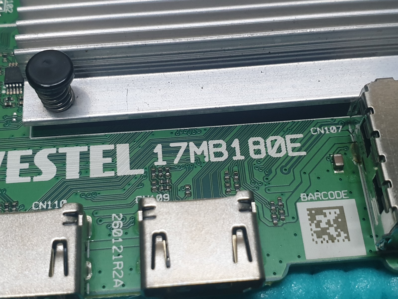 MAIN AV BOARD MB TOSHIBA 43UF3D53DB LED TV 17MB180E 23888526 SCREEN:T430QVN03 - Image 2