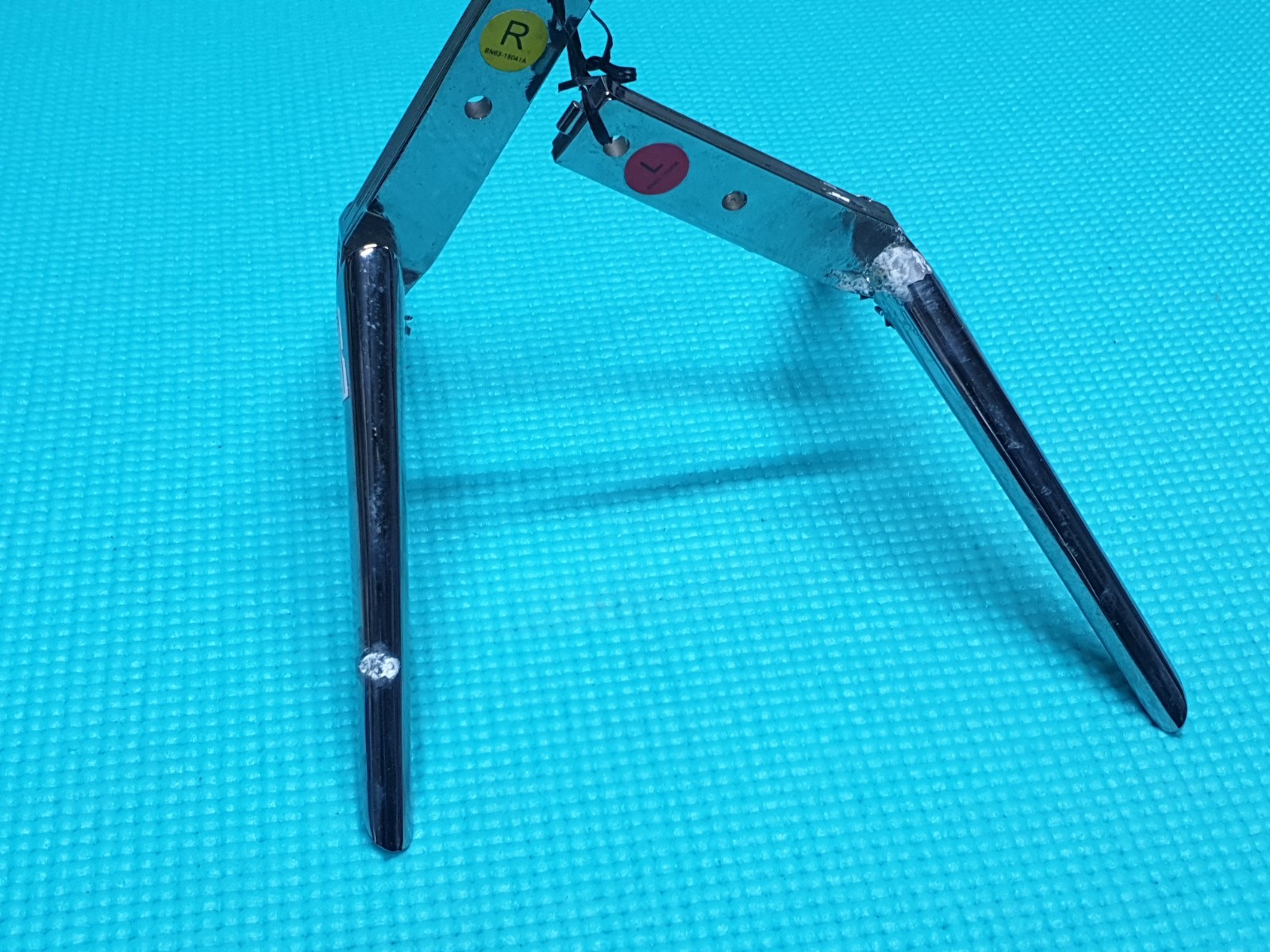 TABLETOP STAND BASE LEGS SAMSUNG QN43LS03RAFXZA UN43LS03NAFXZA TV BN63-15041A - Image 2