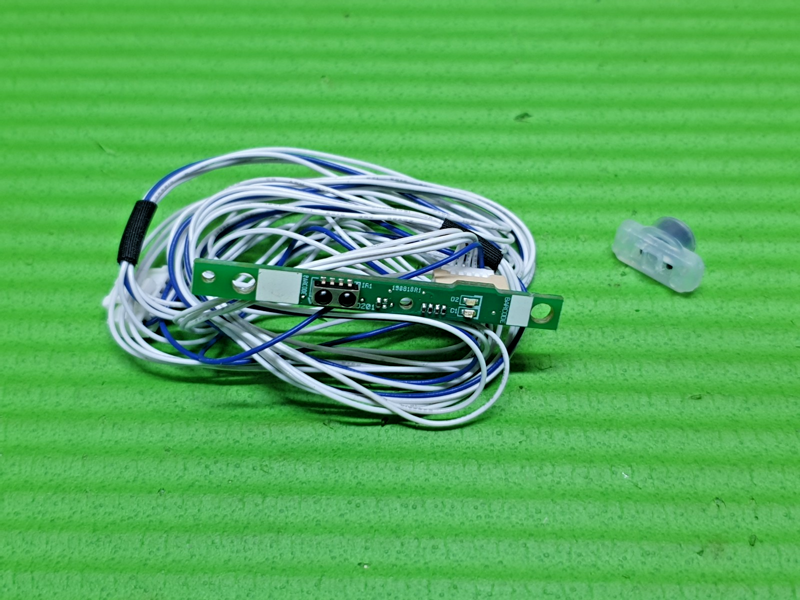 IR REMOTE CONTROL SENSOR UNIT TOSHIBA 65UK3163DB 65" TV 17LD201 100818R1 E230225