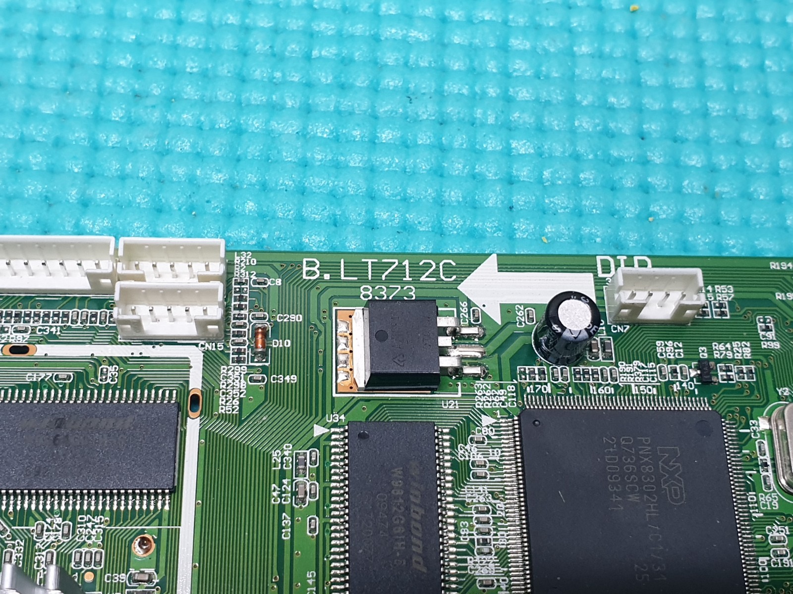 MAIN AV BOARD MB TECHNIKA LCD22-208W 22" LCD TV B.LT712C 8373 SCREEN:LTM220M1 - Image 3