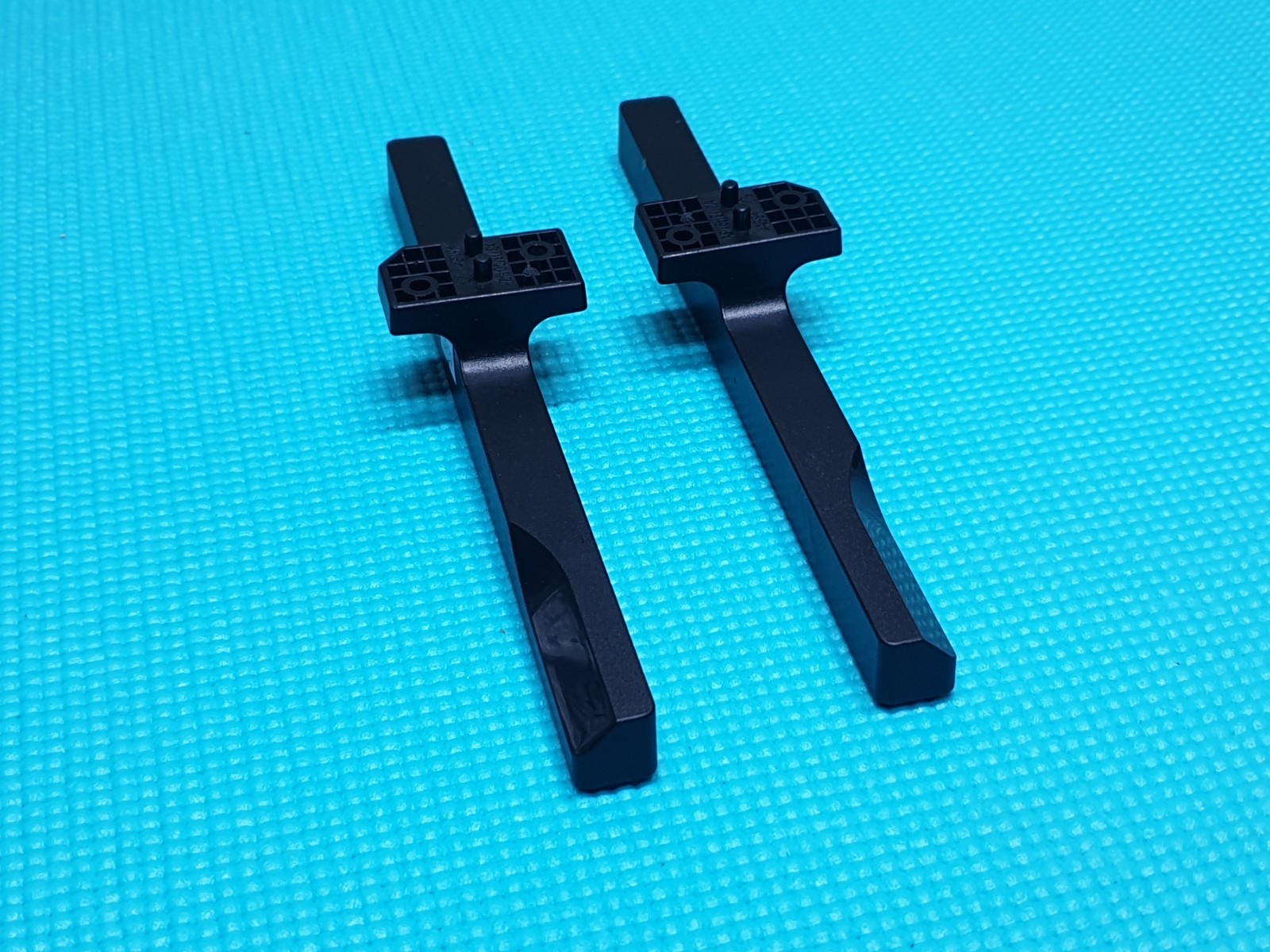 ORIGINAL STAND BASE LEGS PHILIPS 43PUS8507/12 50PUS8507 TV + SCREWS X37T8519-L