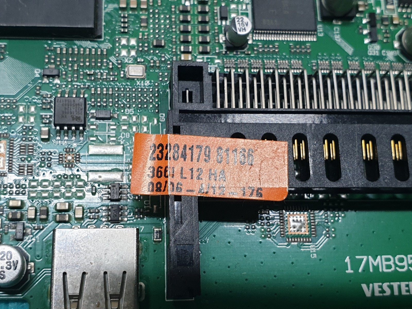 MAIN AV BOARD MB FOR POLAROID 3-24-LED-14 TV 17MB95M 23284179 SCREEN:V236BJI - Image 4