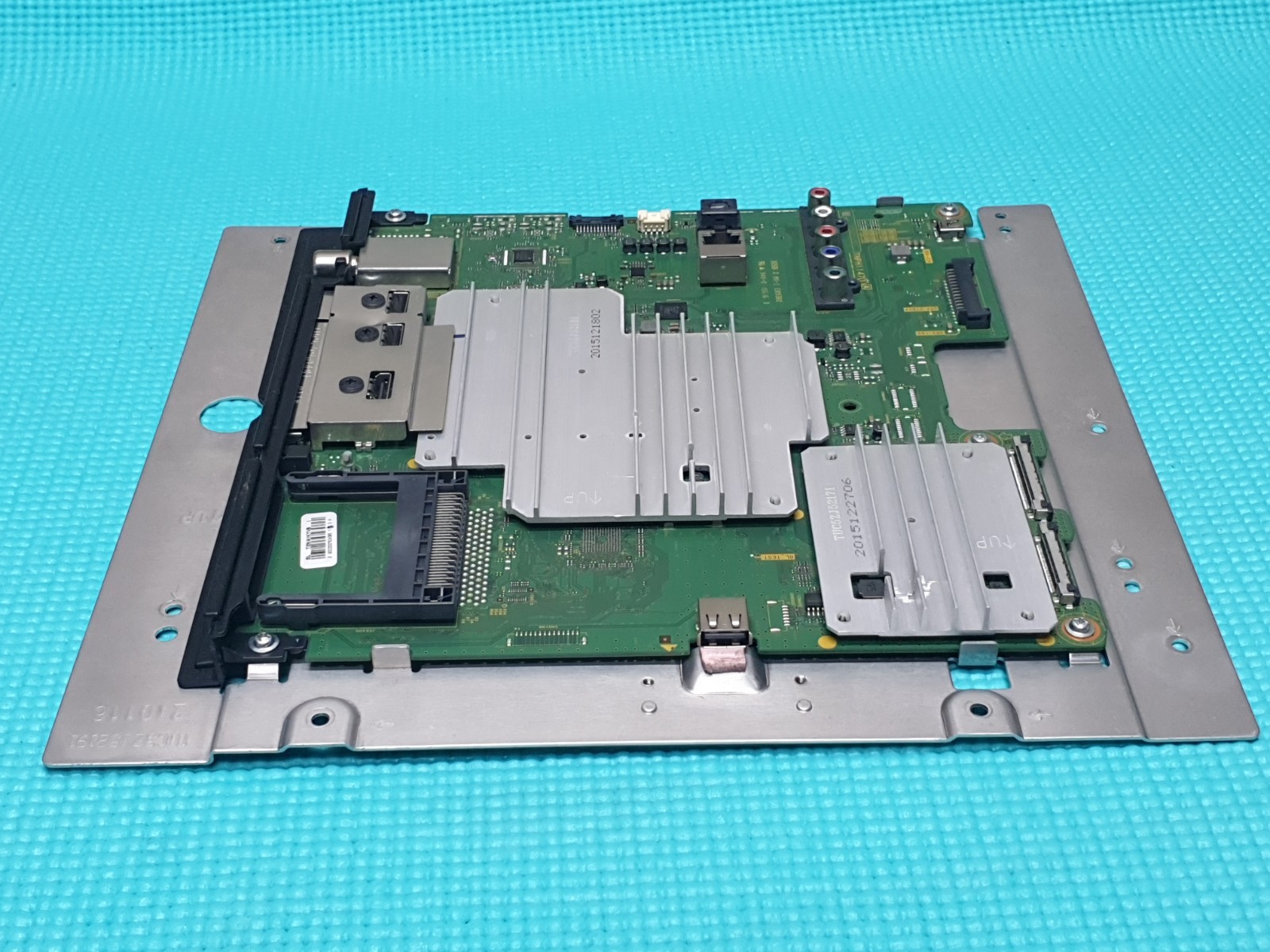 MAIN AV BOARD MB PANASONIC TX-65DX750B TV TXN/A1KYVB TNPH1147 1A SCREEN:V650DK3