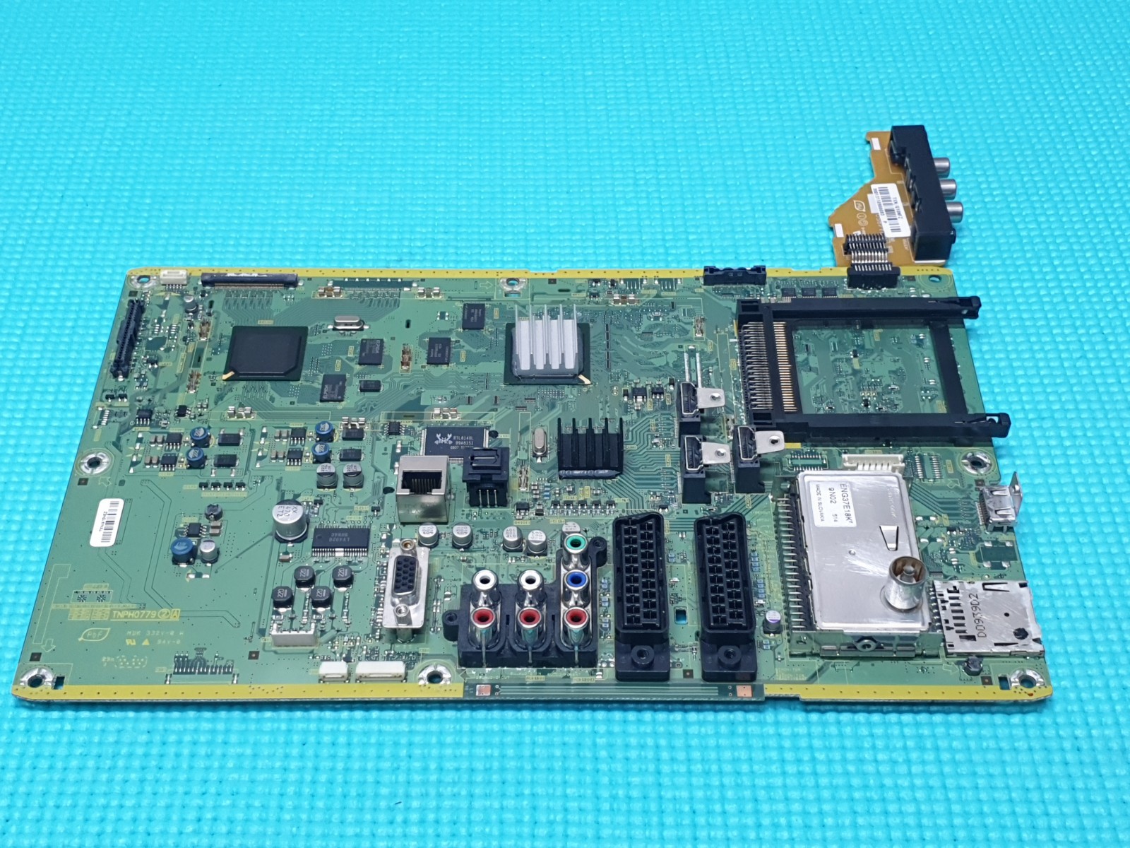MAIN AV BOARD MB PANASONIC TX-L32G10 TV TXN/G10NFZ TNPH0779 2A SCREEN:AX080F045E