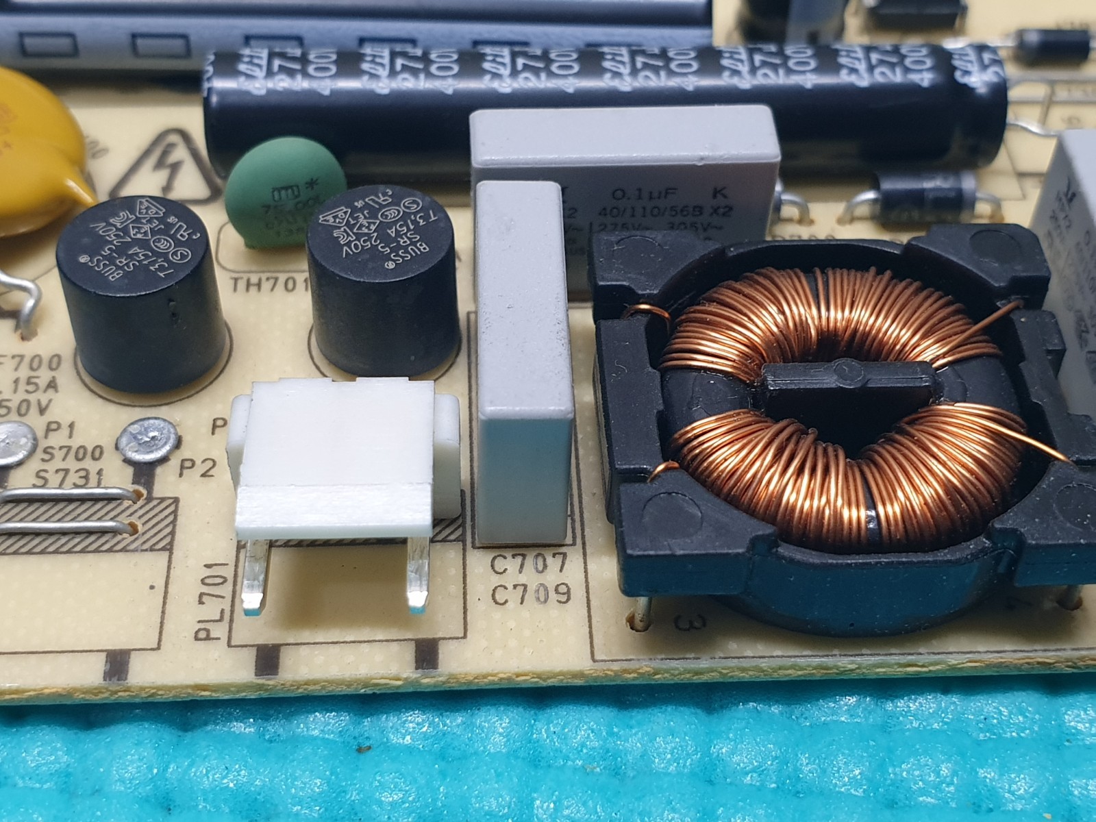 POWER SUPPLY PSU FOR TECHWOOD LED24916DVDFHD 24" LED TV VESTEL 17PW80 20601422 - Image 7