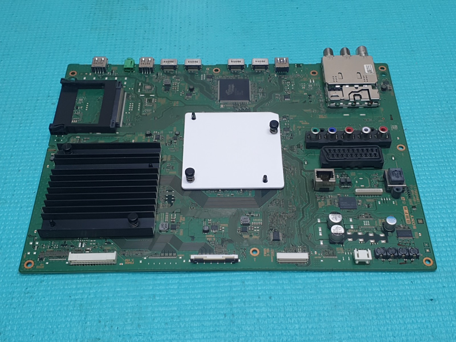 MAIN AV BOARD MB SONY KD-49X8005C LED TV 1-894-595-11 Y210B520A SCREEN:LC490EQY - Image 2