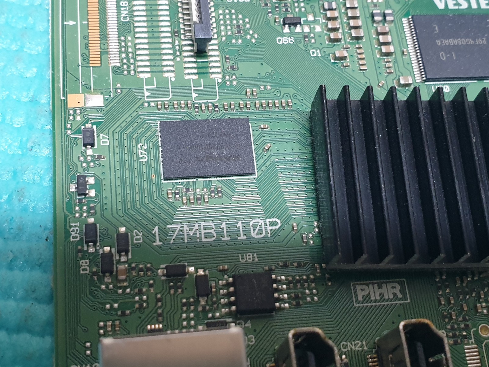 MAIN BOARD MB HITACHI 32HB6J61U 32" LED TV 17MB110P 23429731 SCREEN:LSC320AN09 - Image 2
