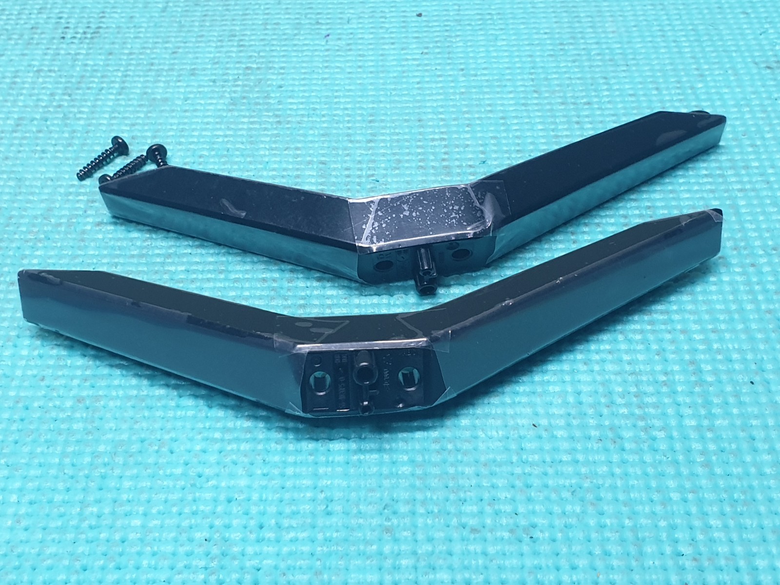 STAND BASE LEGS FOR LG 43UQ70006LB 43UP70006LA TV 43D2000 56-4D20P5-0 + SCREWS - Image 2