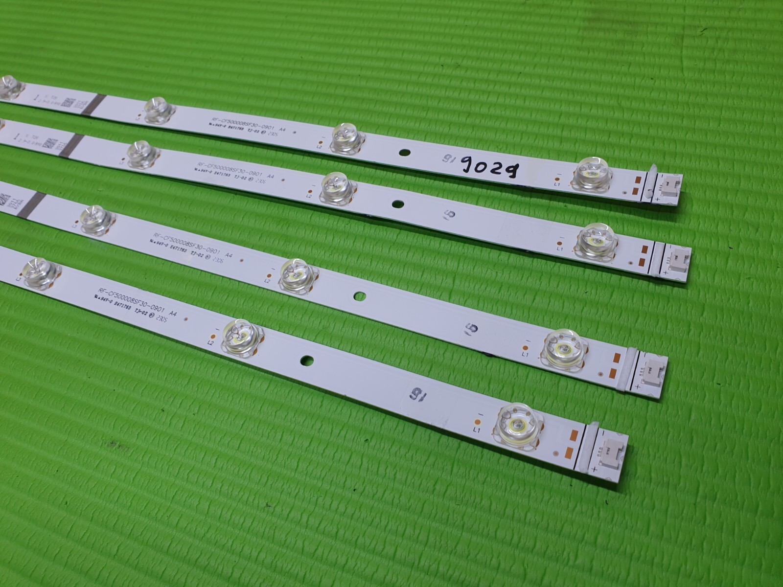 FULL LED BACKLIGHT SET FOR TOSHIBA 50QF5D53DB 50" TV RF-CF500008SF30-0901 A4 - Image 2
