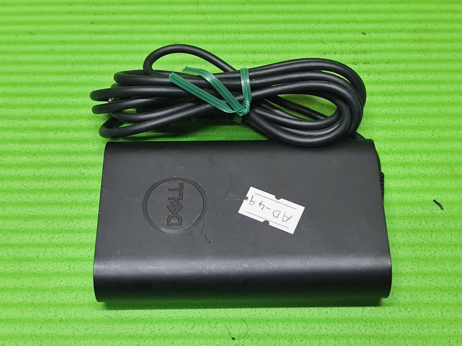 ORIGINAL GENUINE AC POWER SUPPLY CHARGER ADAPTER ROUND PIN DELL 65W 19.5V 3.34A